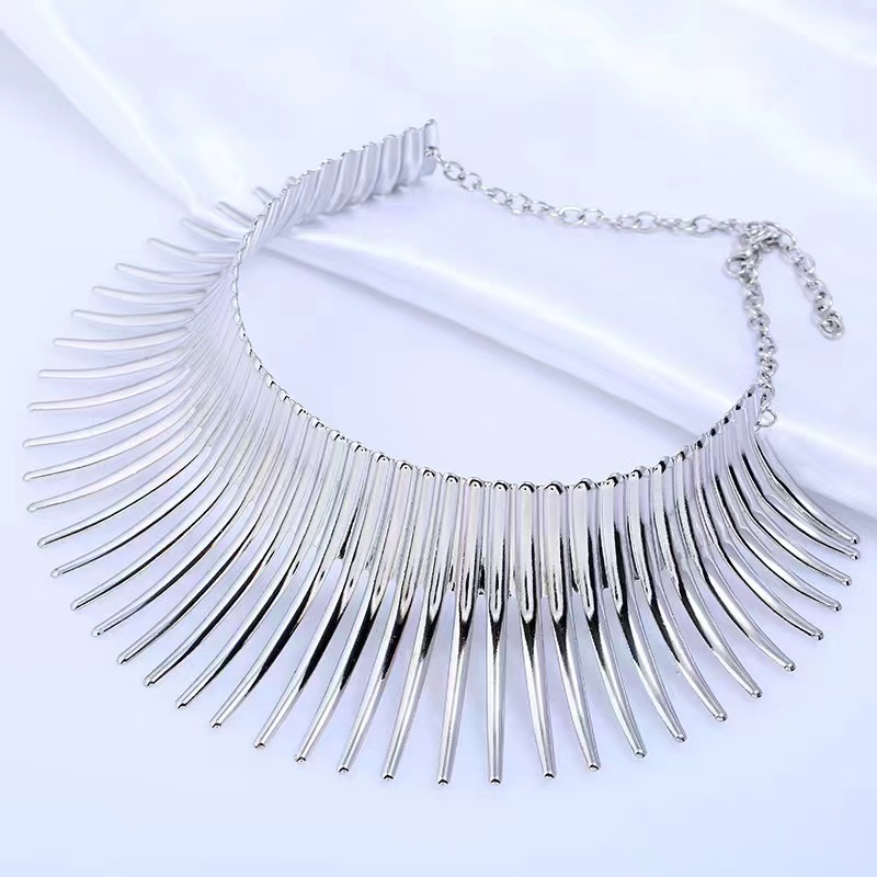 European and American Fashion Collar Blossoming Sunflower Collar Necklace Export Quality Clavicle
