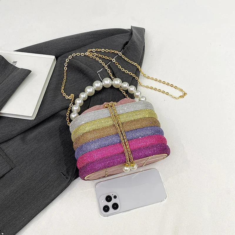 2024 Handbags Pearl Beads Chain Crossbody Bag Dinner Party Clutch Evening Purses For Women 240815Z