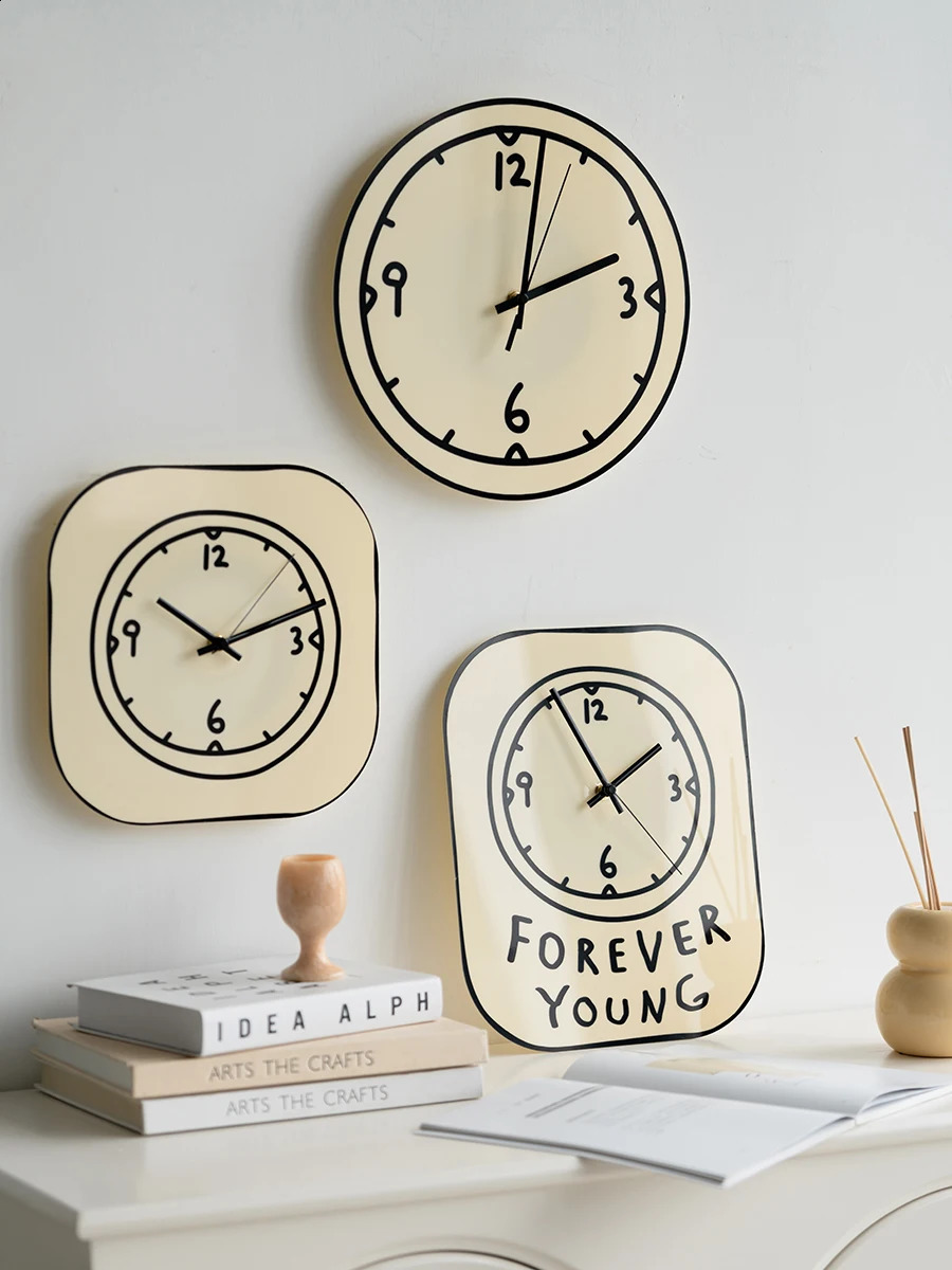 MOMO Scandinavian Minimalist Acrylic Wall Clock Living Room Wall Creative Decorative Silent Clock Ornaments 240815