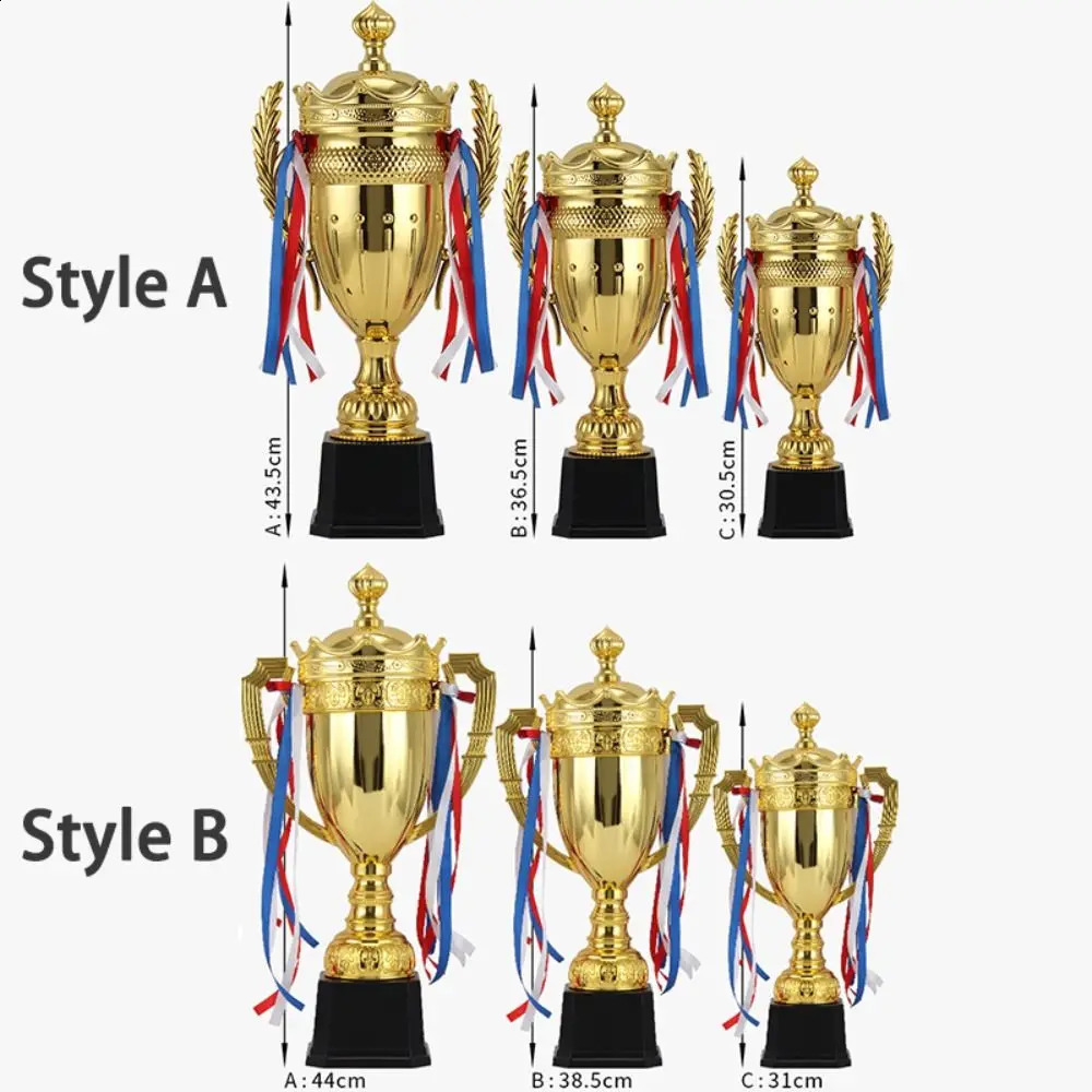 Metal Model Gold Trophy Awards Crown with Lid Small Prize Cup Competition Soccer Sports Games Winner Award Trophy Toy 240806