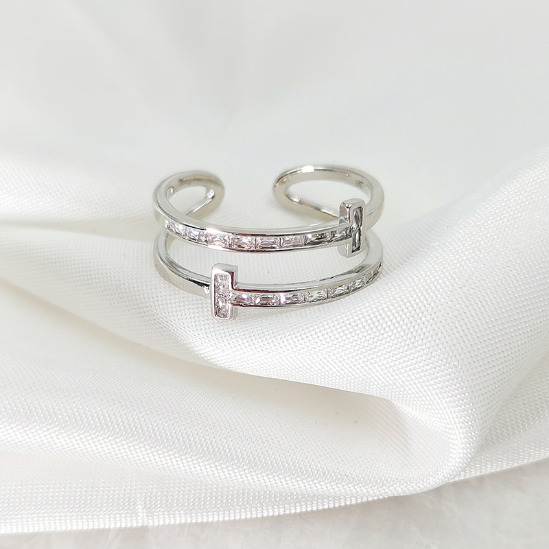Love ring copper double layer open ring female niche design ins cold wind inlaid zirconium fashion hundred match engagement wedding ring finger ring
