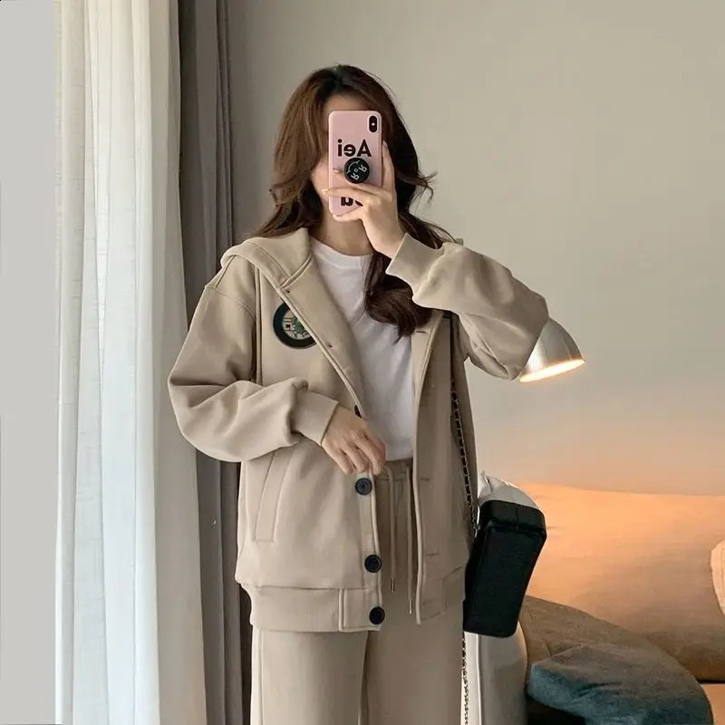 Fashion Sports Set Womens Autumn/Winter Korean Hooded Casual Top Wide Leg Pants Elegant Womens Two Piece Set 240815