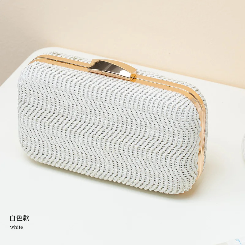 Casual Straw Womens Bag Yellow Clutch Woven Handbags Top Quality Bags Party Womens Shoulder Bags Purses Fashion Pouch 240815