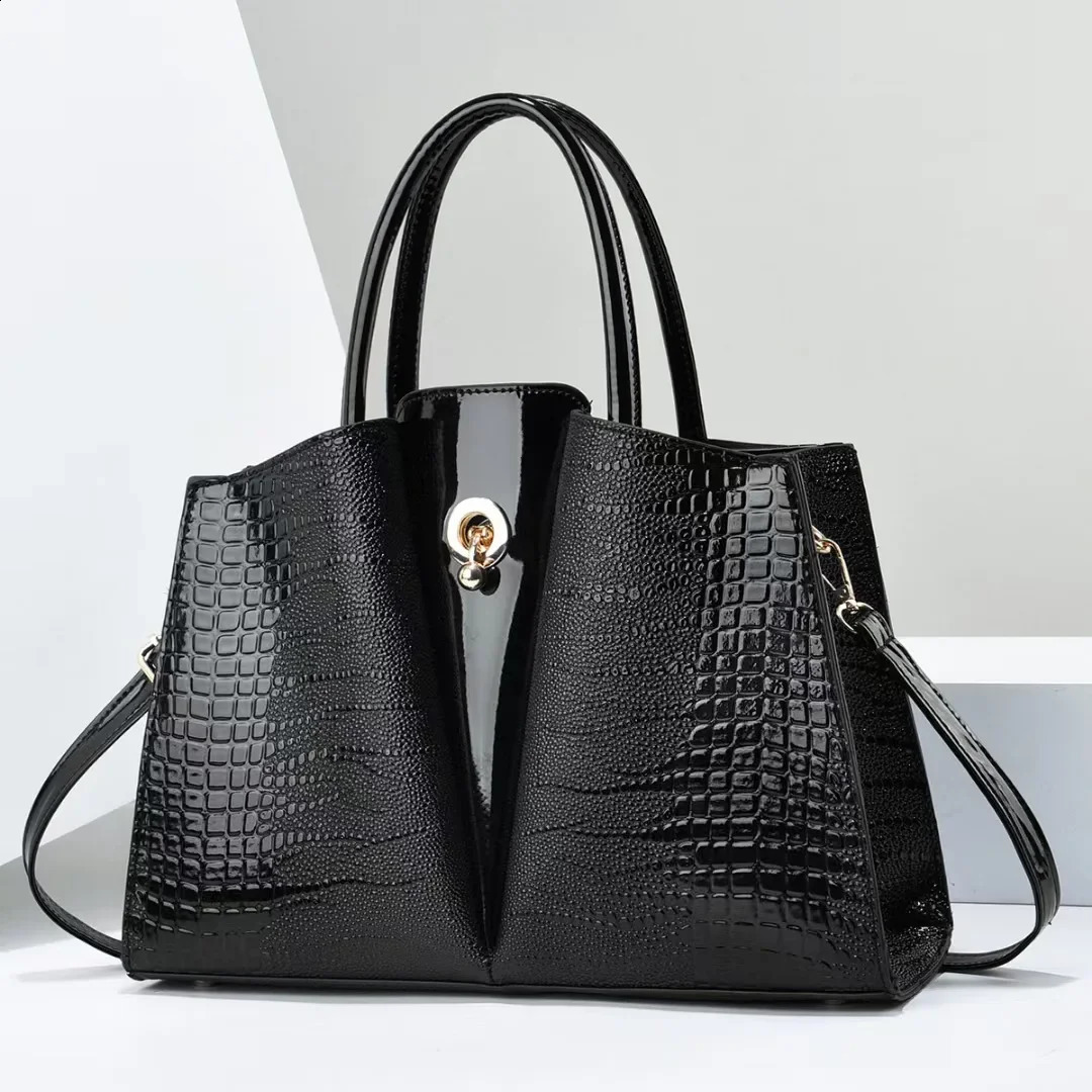 Fashionable womens handbag - perfect for business meetings and social events 240816