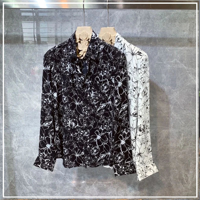 Spring and Summer Fashion Hong Kong Style Polo Collar Personalized Print Loose Casual Pippy Handsome Long Sleeved Shirt 240816