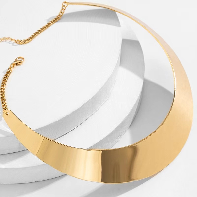 Stylish Elegant Tempered Metal Necklace Trendy European American Hip-Hop Jewelry