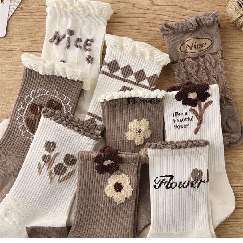 Women's socks autumn and winter plush flower long tube socks ins trendy versatile high beauty forest students coffee colored lace medium long