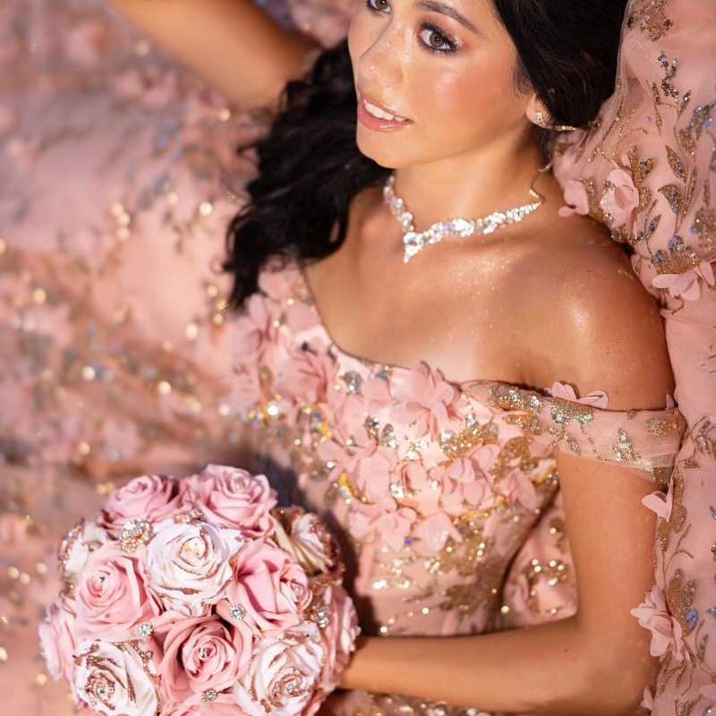 Blush Pink Puffy Princess Quinceanera Dresses 2024 Off Shoulder 3D ral Gillter Sequins Lace-up Corset Vestidos 15 anos rosa
