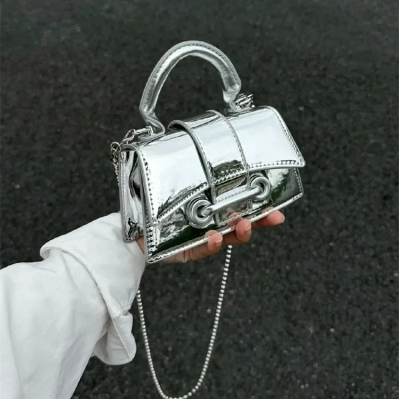 Vintage Women Silver Chic Crossbody Bag Small Shoulder Bags Fashion Gold Mini Coin Purse Cute Pu Leather Handbag 240815