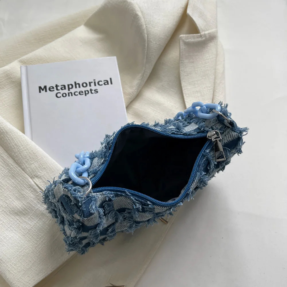 Vintage Women Casual Shoulder Underarm Bag Plaid Pattern Printing Denim Small Purse Ladies Chain Leisure Handbags 240815ZYl