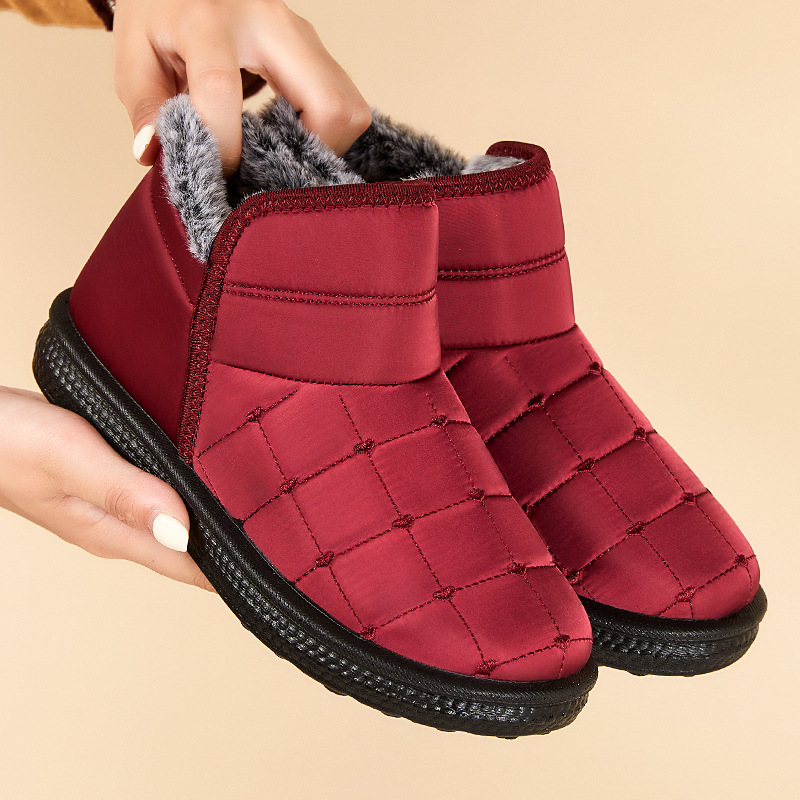 Women's winter warm and plush thick lightweight comfortable casual boots