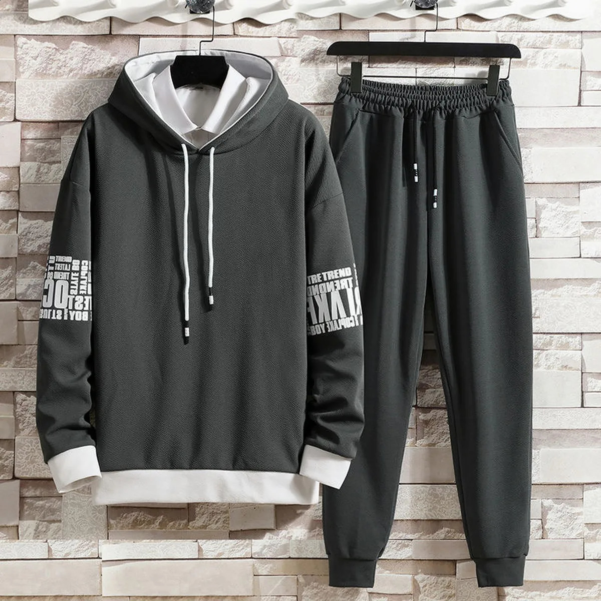 Mens summer autumn set casual hoodie set pants hooded printed sweater mens long sleeved shirt 240827