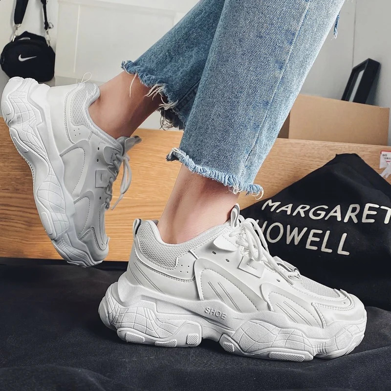 Chunky Sneakers For Men Fashion Lace up platform Dad Shoes White Breathable comfortable Male Sport Running Shoes zapatillas 240809