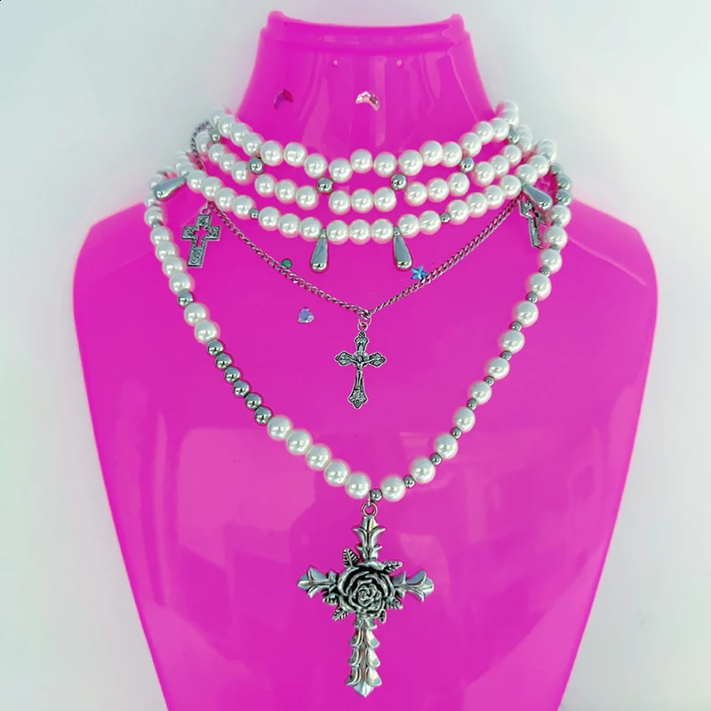 Y2K Accessories Pearl Cross Necklaces Multi Layer Choker Set Charms Necklace for Women Korean Fashion Necklace Punk Goth Jewelry 240809