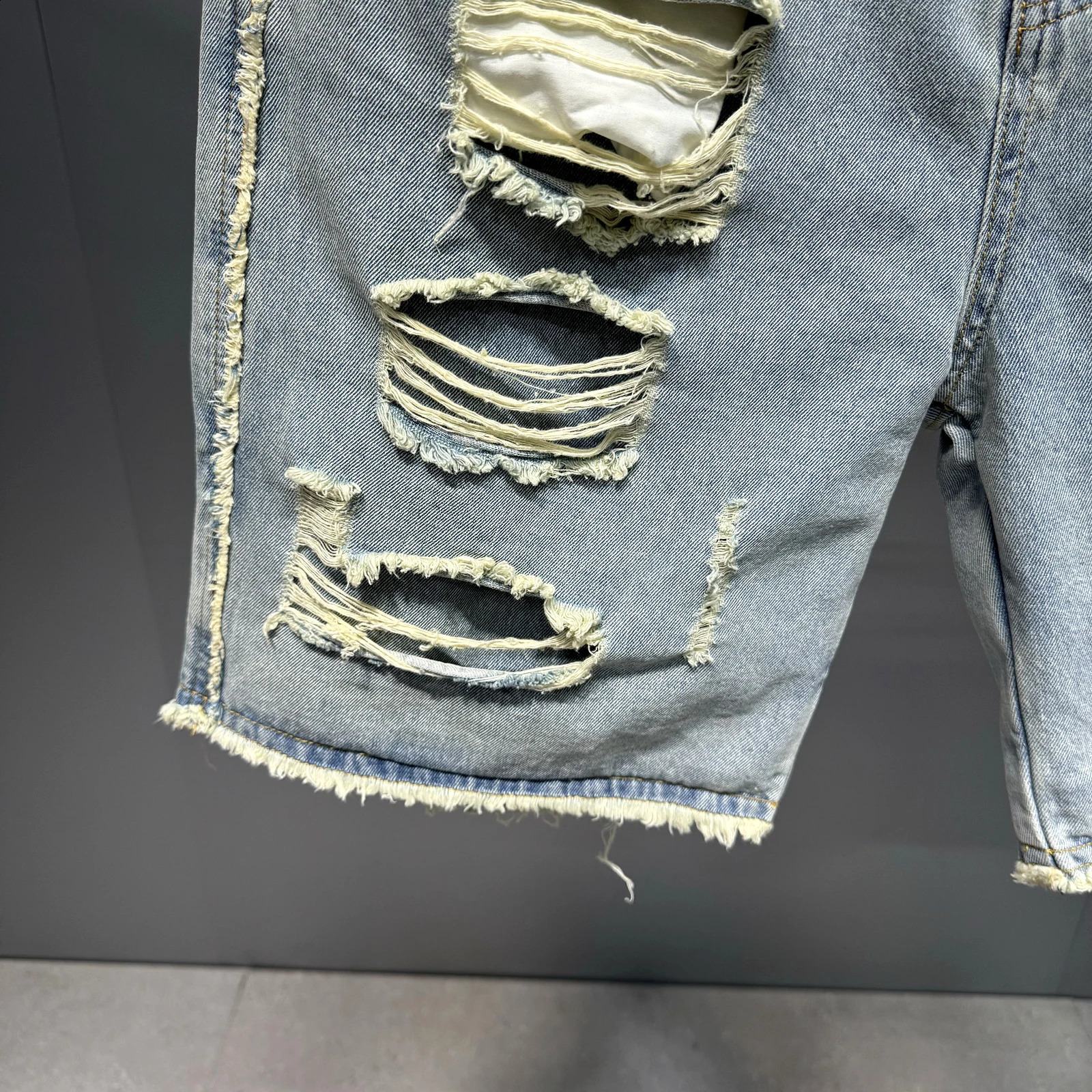 Summer Korean Hip Hop Ripped Denim Shorts Men Clothing Streetwear Jorts Harajuku Casual Baggy Jeans Kpop Blue Cargo Shorts Male 240816