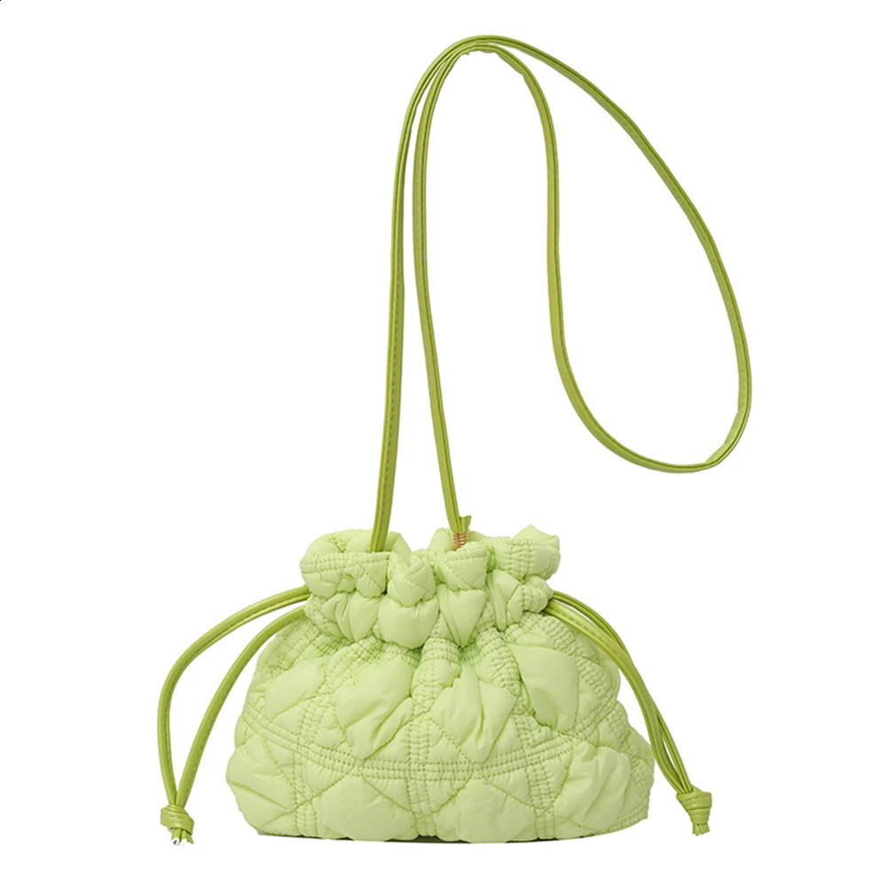 Women Puffer Bucket Bag Detachable Strap Drawstring Shoulder Bags Solid Color Quilted Crossbody for Outdoor Travel 240816