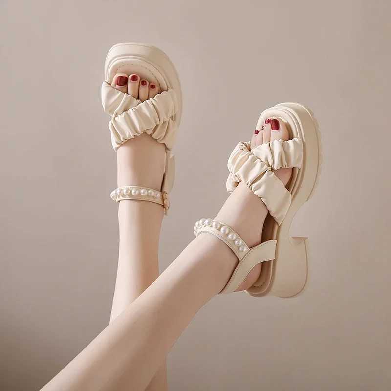 2024 Summer New Open Toe Pearl Button Strap Thick Sole Waterproof Platform Sandals for Women Thick Sole Shoes for Womens CI240806