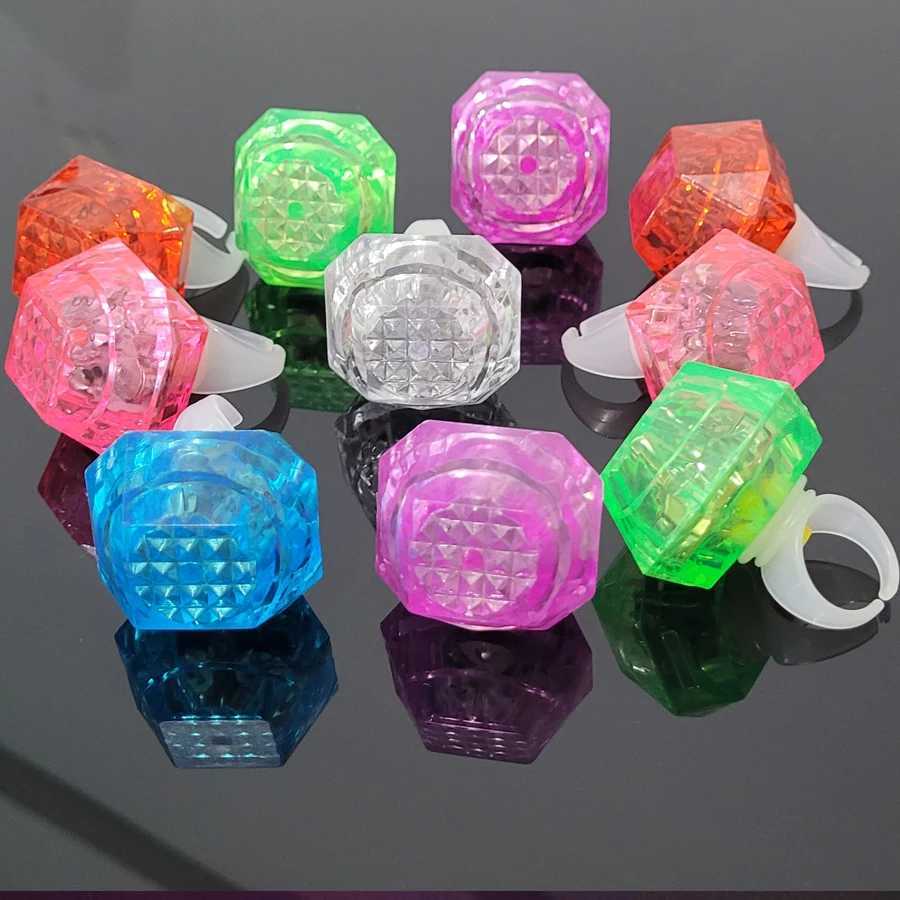 24Pcs LED Flashing Diamond Rings 3 Modes Light up Rings Colorful Flash Finger Light Wedding Party Glow In The Dark Party Supply Y240817