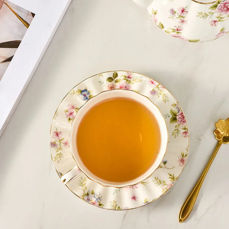 5-Color Bone Chinese Coffee Cup Sauce Spoon Set Flower Tea Cup Set European Ceramic Cup and Sauce Used for Coffee Cup Gifts 240816bj