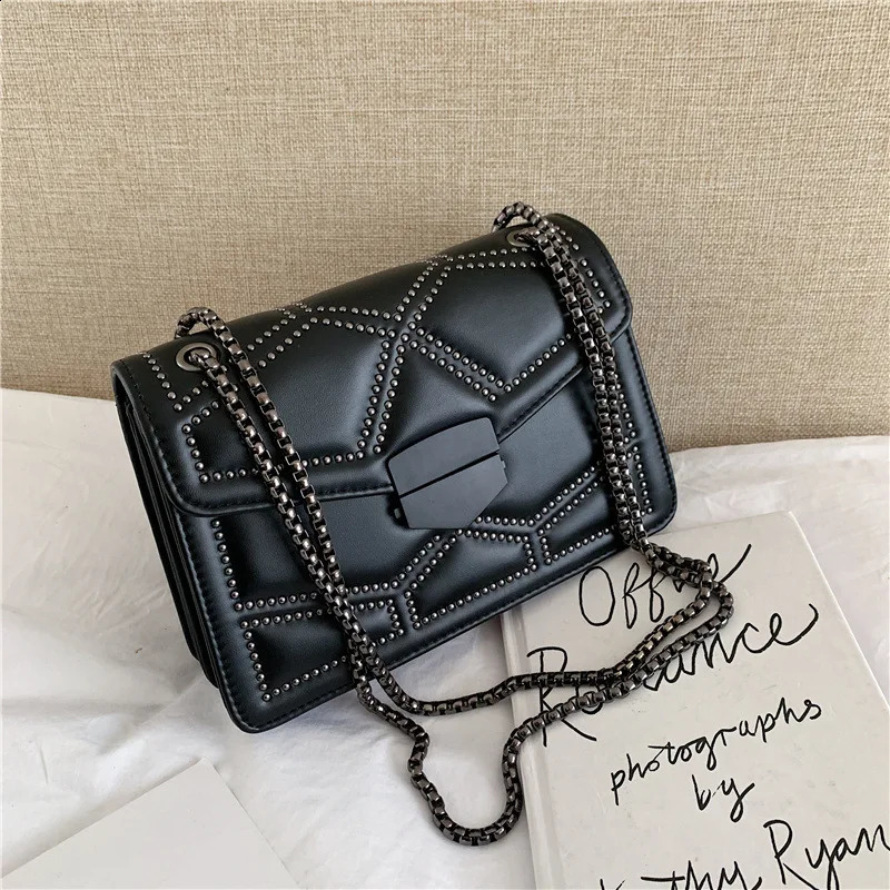 Yogodlns Vintage Rivet Chain Small Shoulder Bags For Women Flap PU Leather Fashion Square Crossbody Bag Handbag y240823