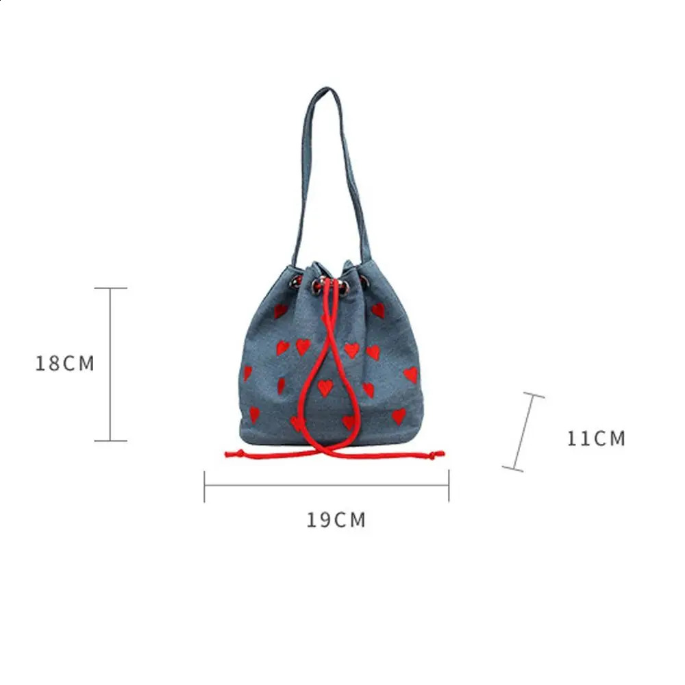 Fashionable Denim Style Shoulder Bag Cute Heartshaped Patterns Printed Crossbody Large Capacity Ladies Reusable Bags y240816