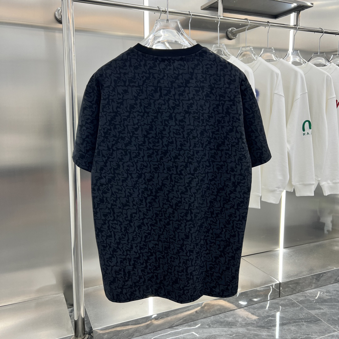 Summer Luxury designer Mens T-Shirts womens shirt fashionable letter printed round neck black and white short sleeved t-shirt mens oversized t-shirt S