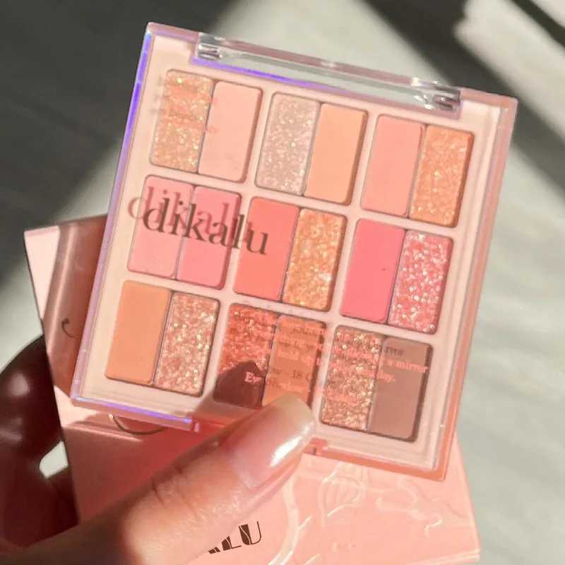 18 Colors Color Blocking Eyeshadow Palette Ice Cream Color Eyeshadow Pink Purple Makeup Nine Grid Eye Shadow Palette CosmeticsCI240812