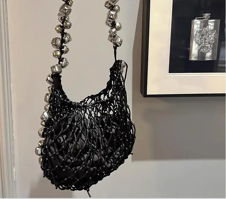 Casual Hollow Small Tote Bag er Rope Woven Women Handbags Summer Braid Beach Fishnet Bag Bali Bucket Purses Sac 240816