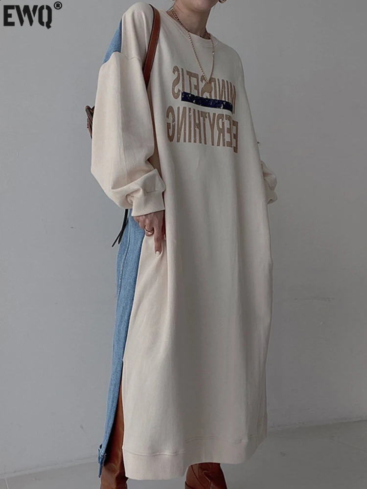 EWQ Letter Print Contrast Color Casual O-Neck Lantern Sleeve Splice Denim Sweater Dress Female Autumn 16Y3673 240816