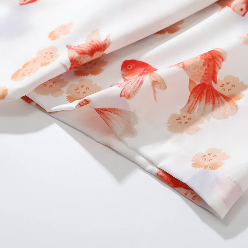 Goldfish Print Short Sleeve Loose Shirt Men Summer Y2K Streetwear Oversized Hawaiian Shirt Harajuku Casual Women Aloha Blouse 240816
