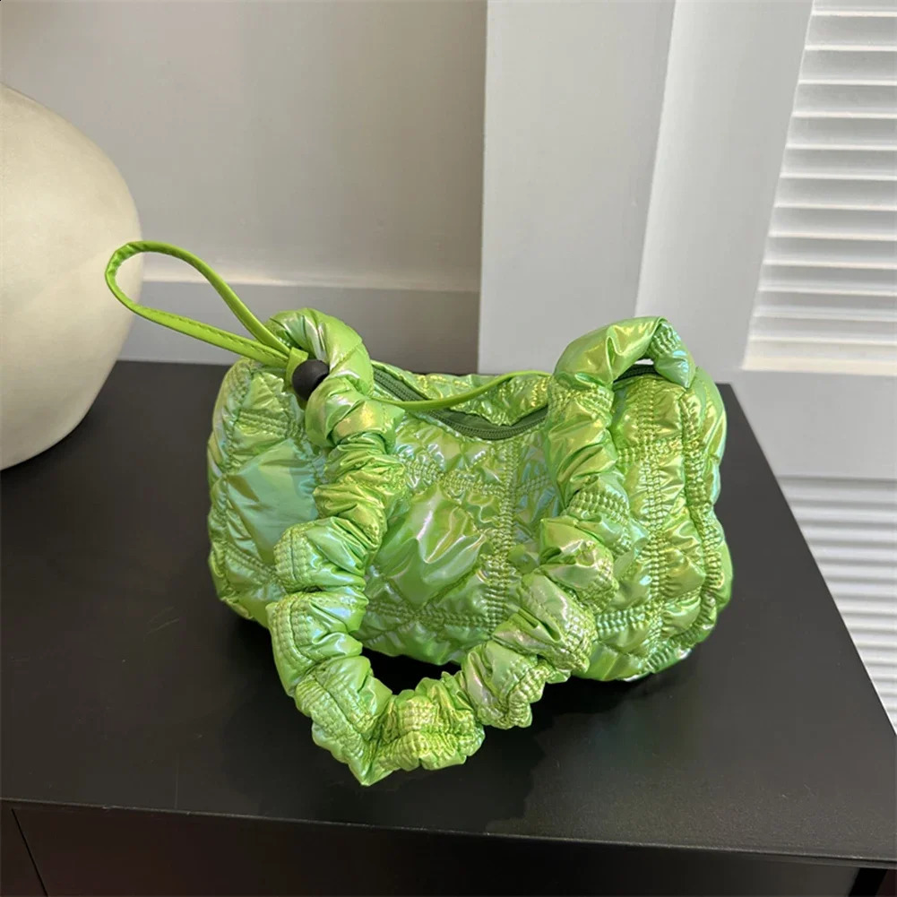 Women Padded Shoulder Hobo Armpit Bag Cloud Pleatd Drawstring Quilted Crossbody Tote Girl Stylish Satchel Purse 240817