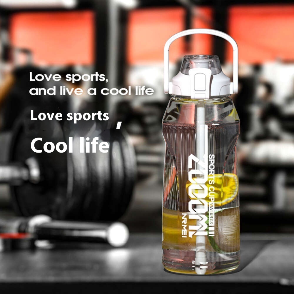 Large capacity heat-resistant super large water bottle for sports girls 2000ml summer straw cup drinking water bottle