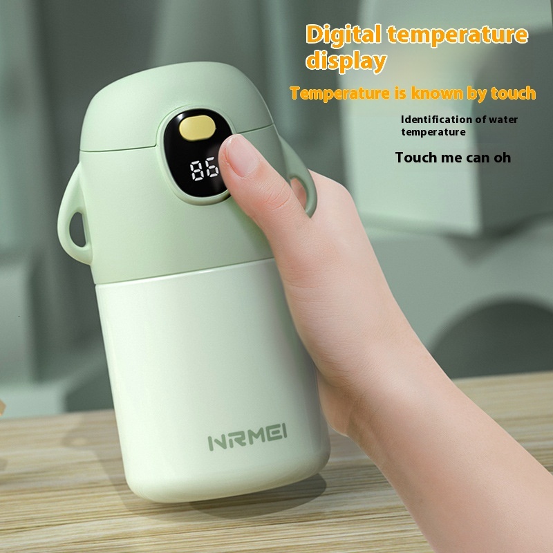 Children's insulated cup, specifically designed for girls in school, with high aesthetic value, cute baby straws, water kettle, portable water cu