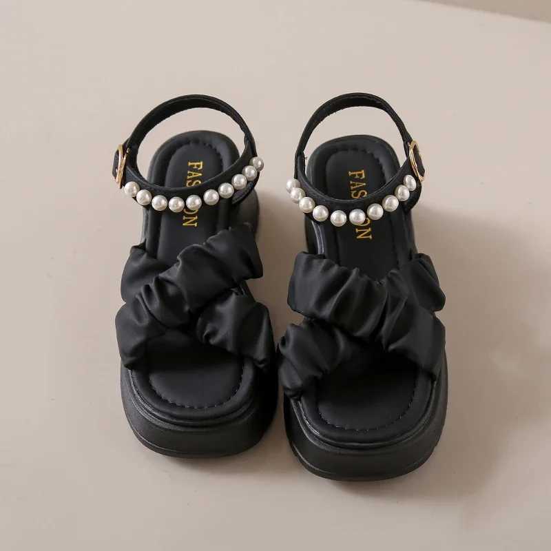 2024 Summer New Open Toe Pearl Button Strap Thick Sole Waterproof Platform Sandals for Women Thick Sole Shoes for Womens CI240806