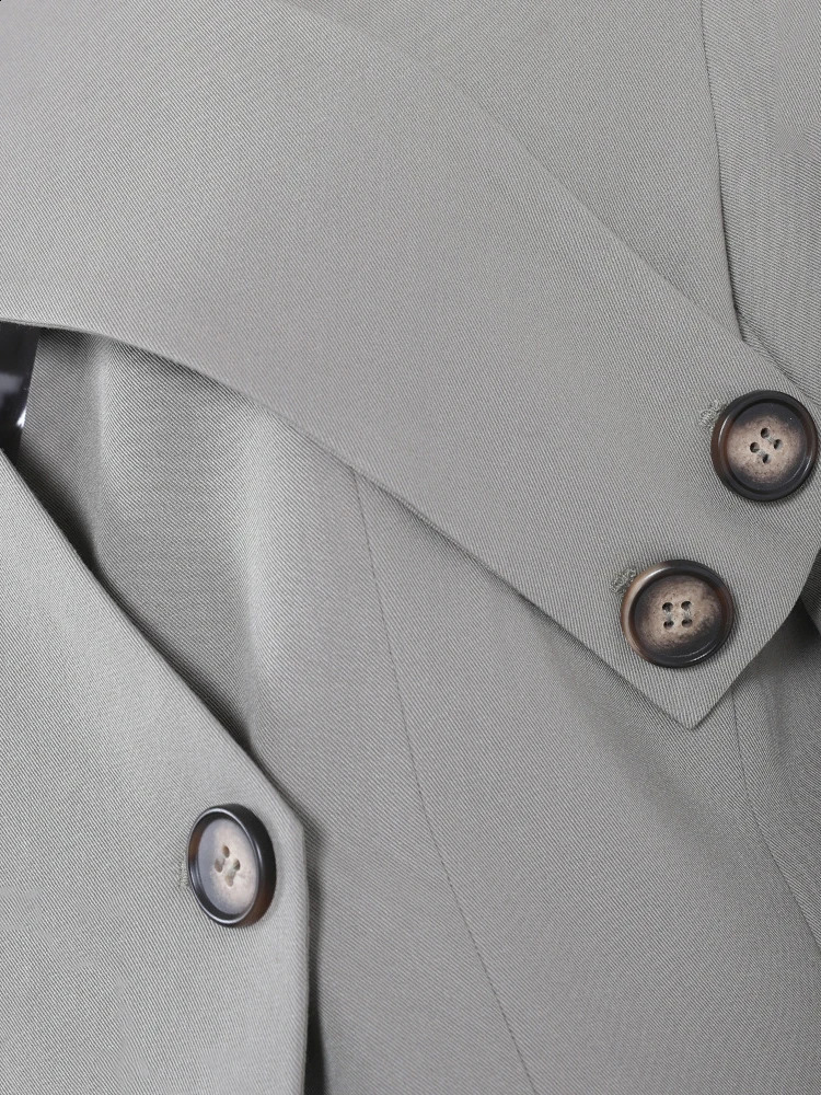 Womens Grey Button Cross Hollow Elegant Jacket Vneck Long Sleeve Fashion Trend Spring and Autumn CPDB002 240814