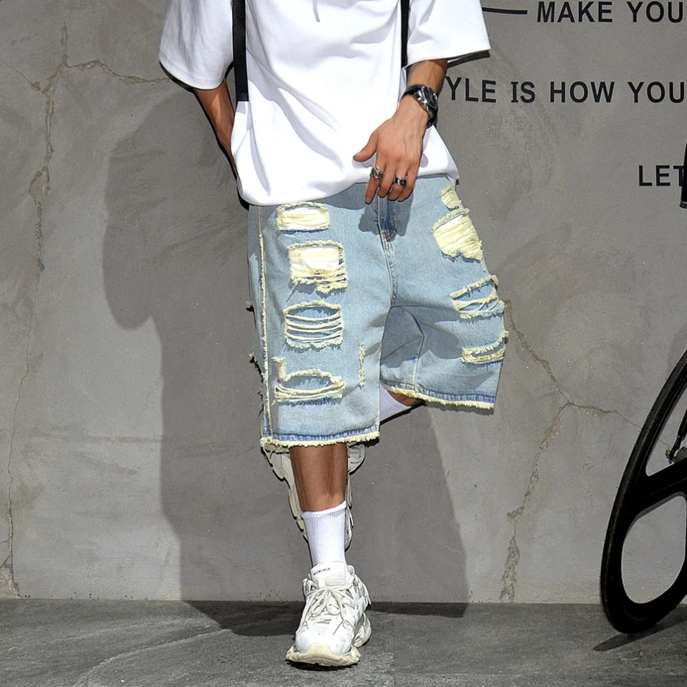Summer Korean Hip Hop Ripped Denim Shorts Men Clothing Streetwear Jorts Harajuku Casual Baggy Jeans Kpop Blue Cargo Shorts Male 240816
