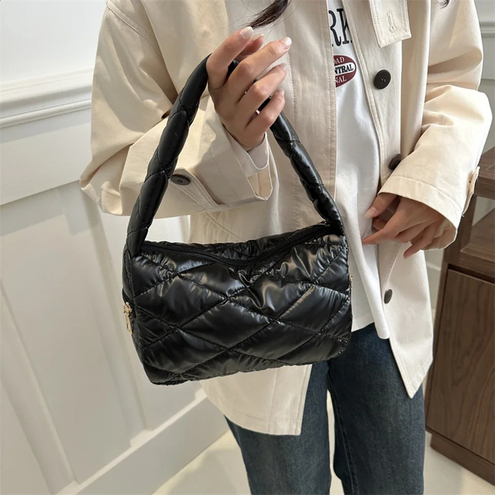 Winter inflatable top handbag PU bedding womens bag highquality down small cotton pad soft shoulder ner 240817