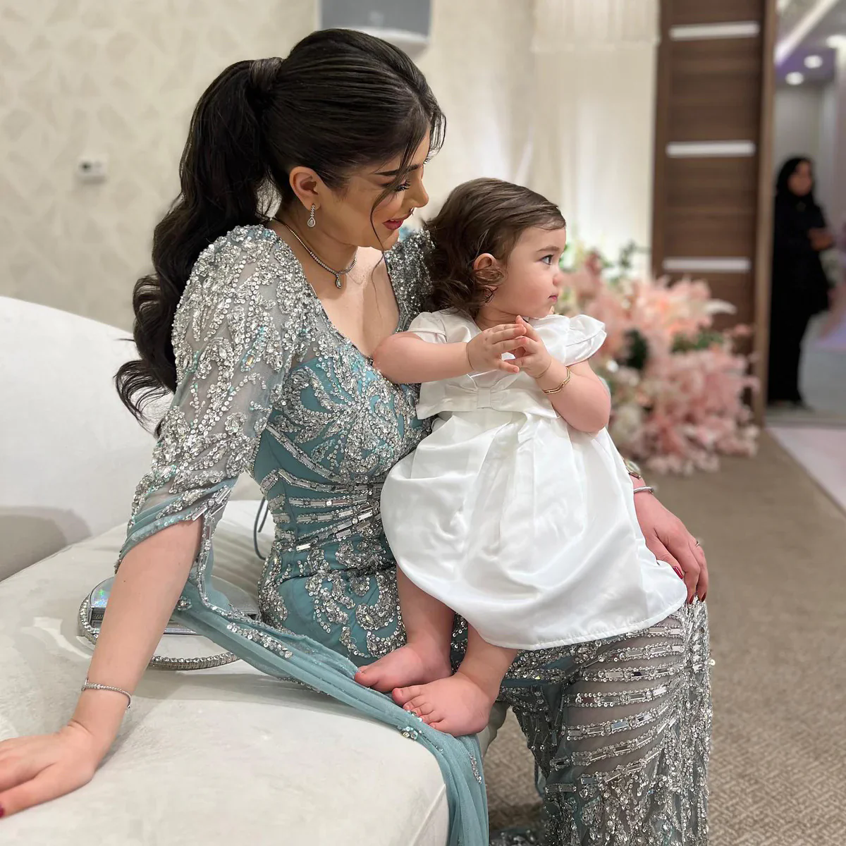 Arabic Turquoise Evening Dress With Cape Sleeves Elegant Sqaure Neck Dubai Women Weddings Prom Party Gowns 0107