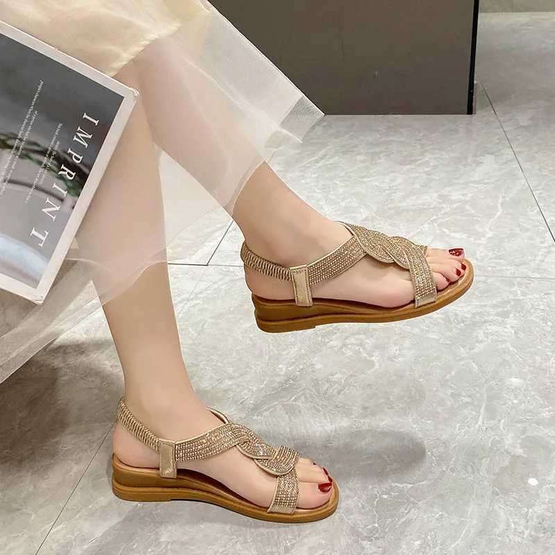 High Quality Womens Sandals Summer Platform Fashion Casual Rome Shoes Female Black Gold Silver Comfortable Crystal Sandals 35-40 T241227