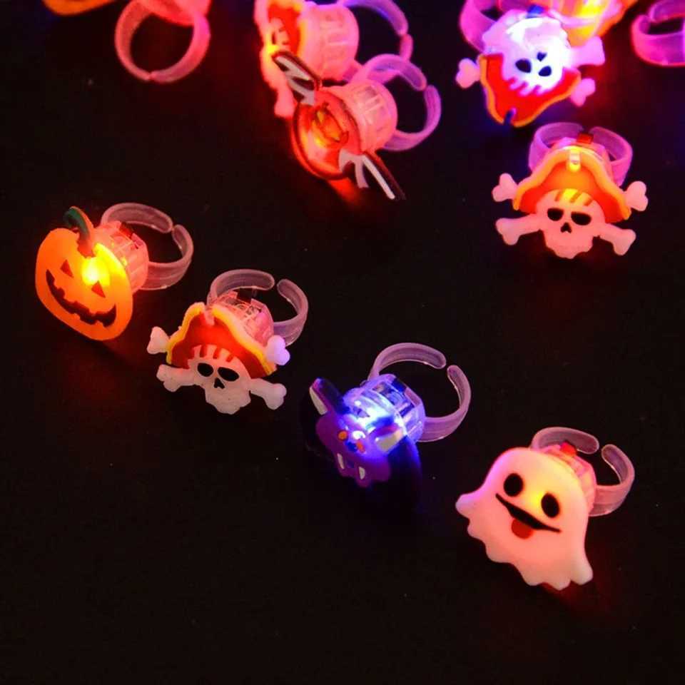 5-100PCS/Set Halloween LED Rings Light Horror Pumpkin Ghost Spider Glow Finger Rings For Kids Halloween Party Cosplay Supplies Y240817