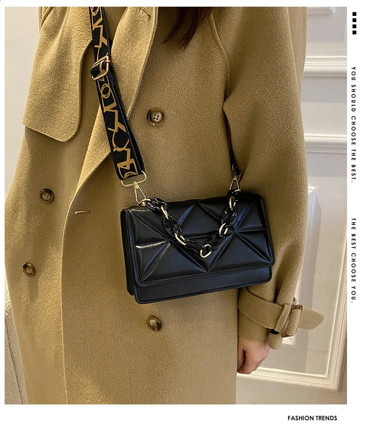 Fashion Broadband Shoulder Bag Thick Chain 240816Z