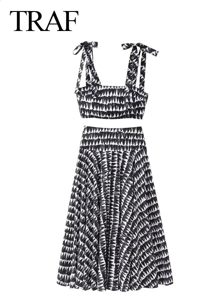 TRAF Womens Skiing 2piece Set Black Printed Side Zipper High Waist Long SkiingBow Lace Sleeve Sexy Backless Strap Top 240816
