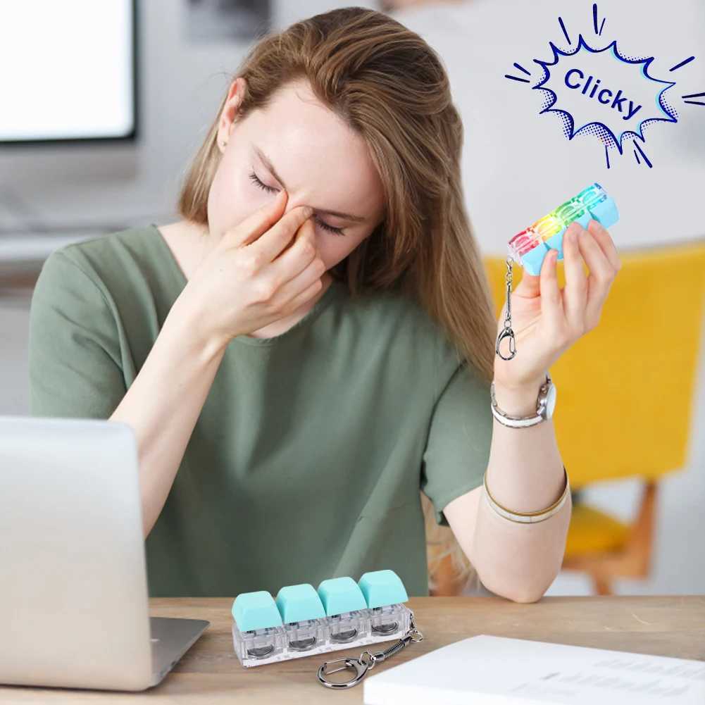 LED Keyboard Key Toy Stress Relief DIY Fidget Button Keycap Fidget Keychain Keyboard Keychain Toys Finger Keyboard Caps Toy Gift Y240817
