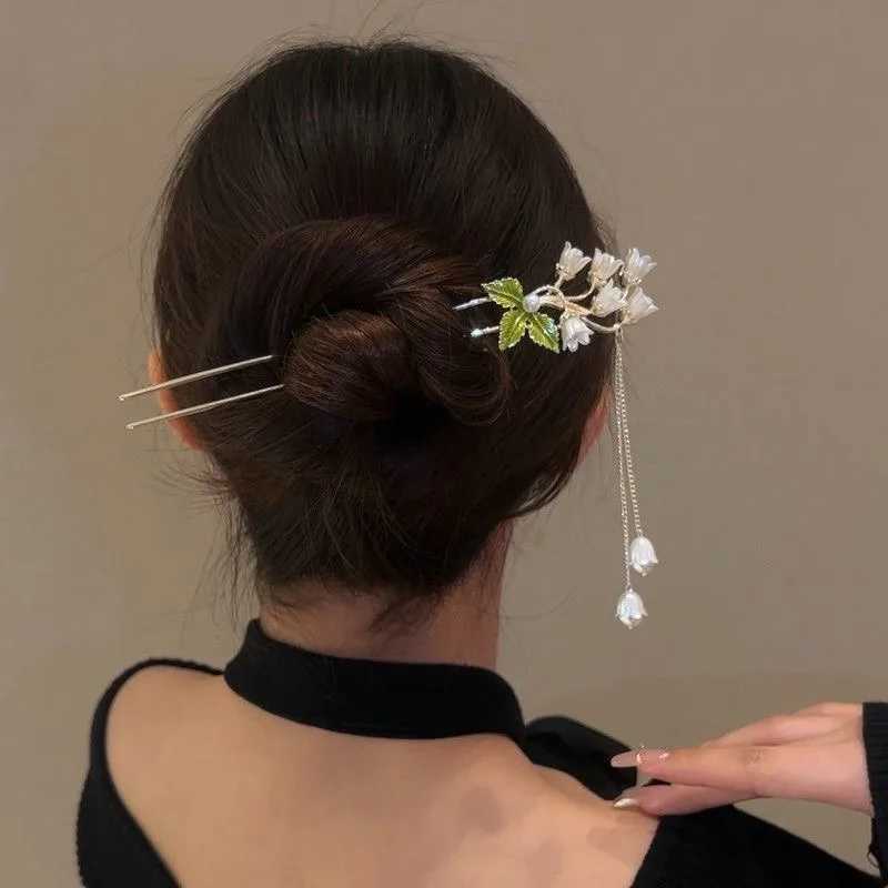 Classic Chinese hair clip butterfly flower tassel hair clip handmade hair clip jewelry accessory hair accessory W240816