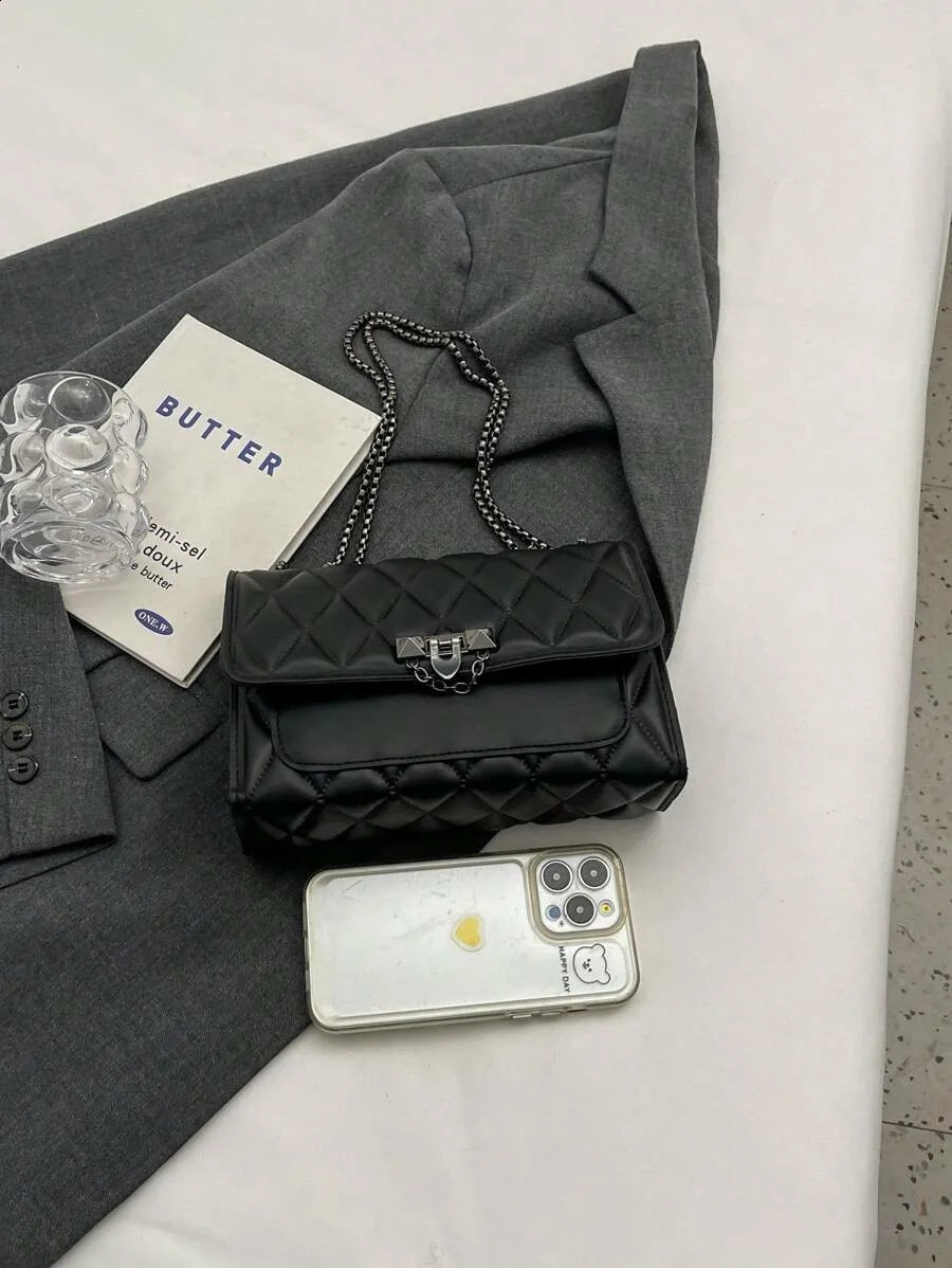 1 simple and stylish diamond grid crossbody bag metal chain shoulder suitable for womens daily leisure usell 240816Z