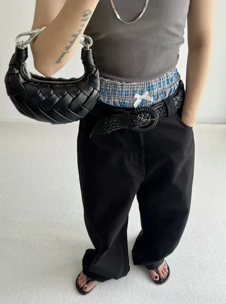 Hollow Out Bucket Tote Bags For Women er Handbags And Purses In Casual PU Handmade Weave Small Shoulder 240816