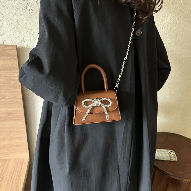 Bow n Solid Color Mini Shoulder Bag PU Leather Flap Crossbody Bags for Women 2024 Fashion Female Chain Purse and Handbags 240816