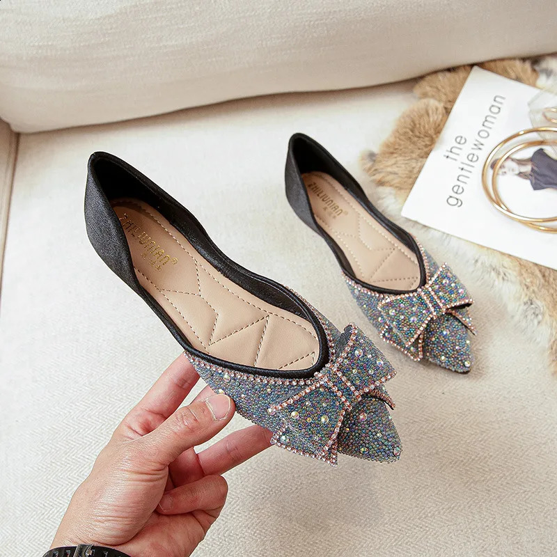 Rhinestone bow ballet flat bottomed womens comby single shoes pointed toe beads drives loafers womens crystal espadrilles large size 43 240821