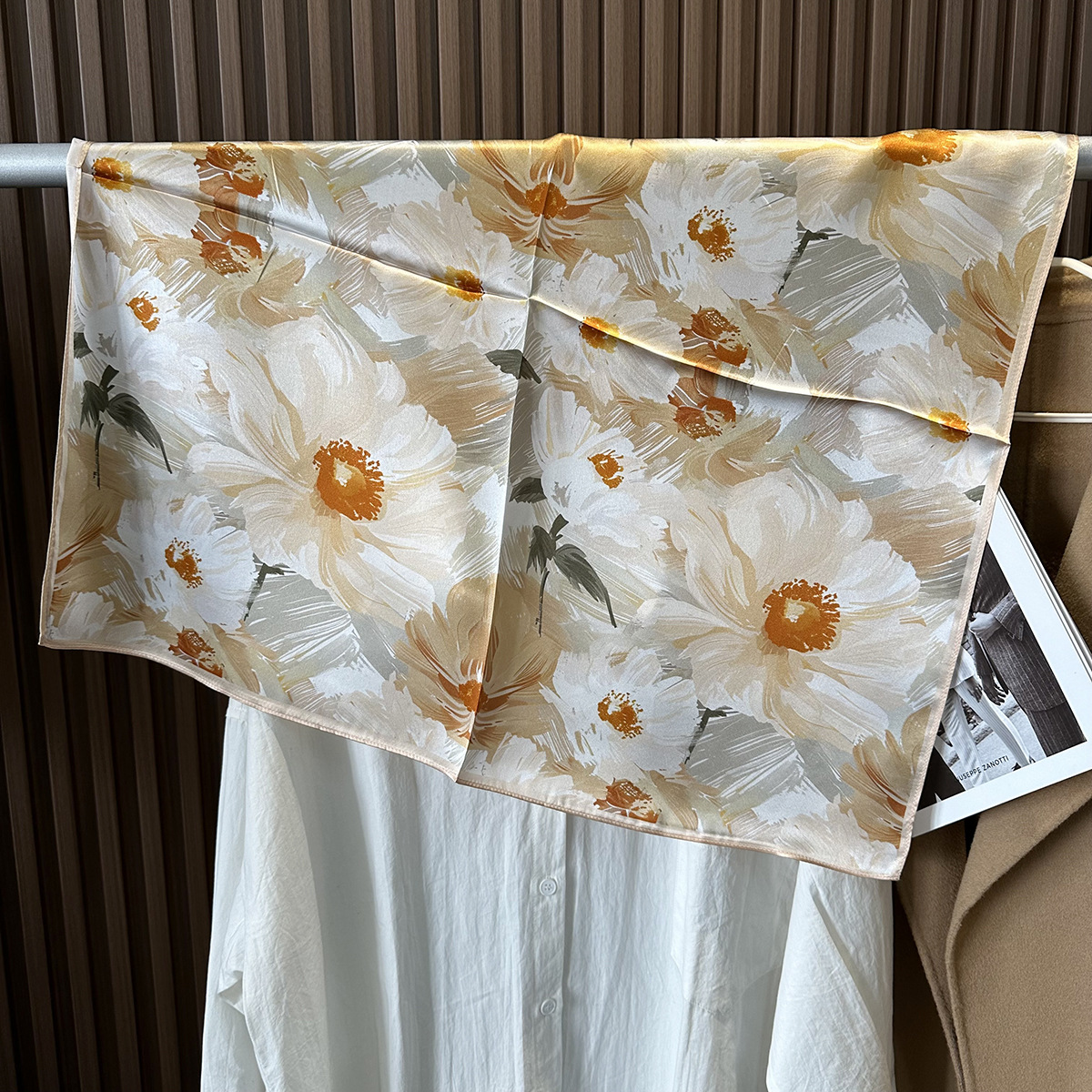 100 color high-end silk fashionable women's scarf 70cm square scarf scarf shawl printed European and American headscarf sweet