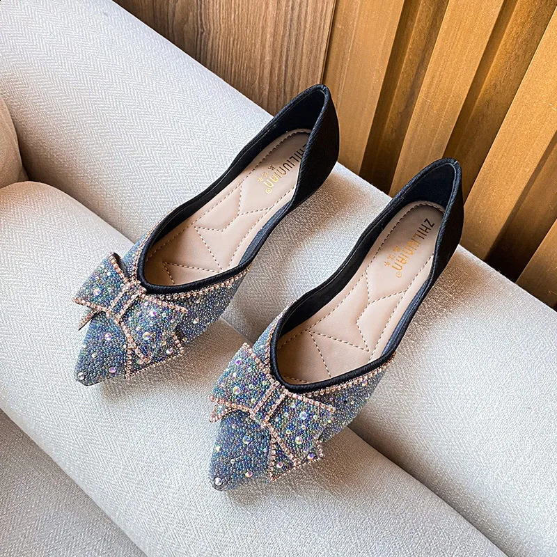 Rhinestone bow ballet flat bottomed womens comby single shoes pointed toe beads drives loafers womens crystal espadrilles large size 43 240821